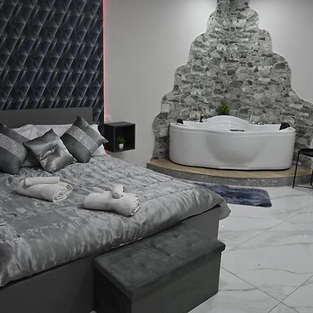 Vesuvius Dream Hotel Boscotrecase ภายนอก รูปภาพ