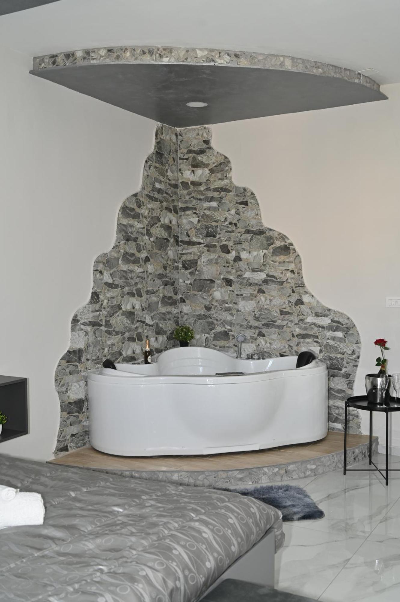 Vesuvius Dream Hotel Boscotrecase ภายนอก รูปภาพ
