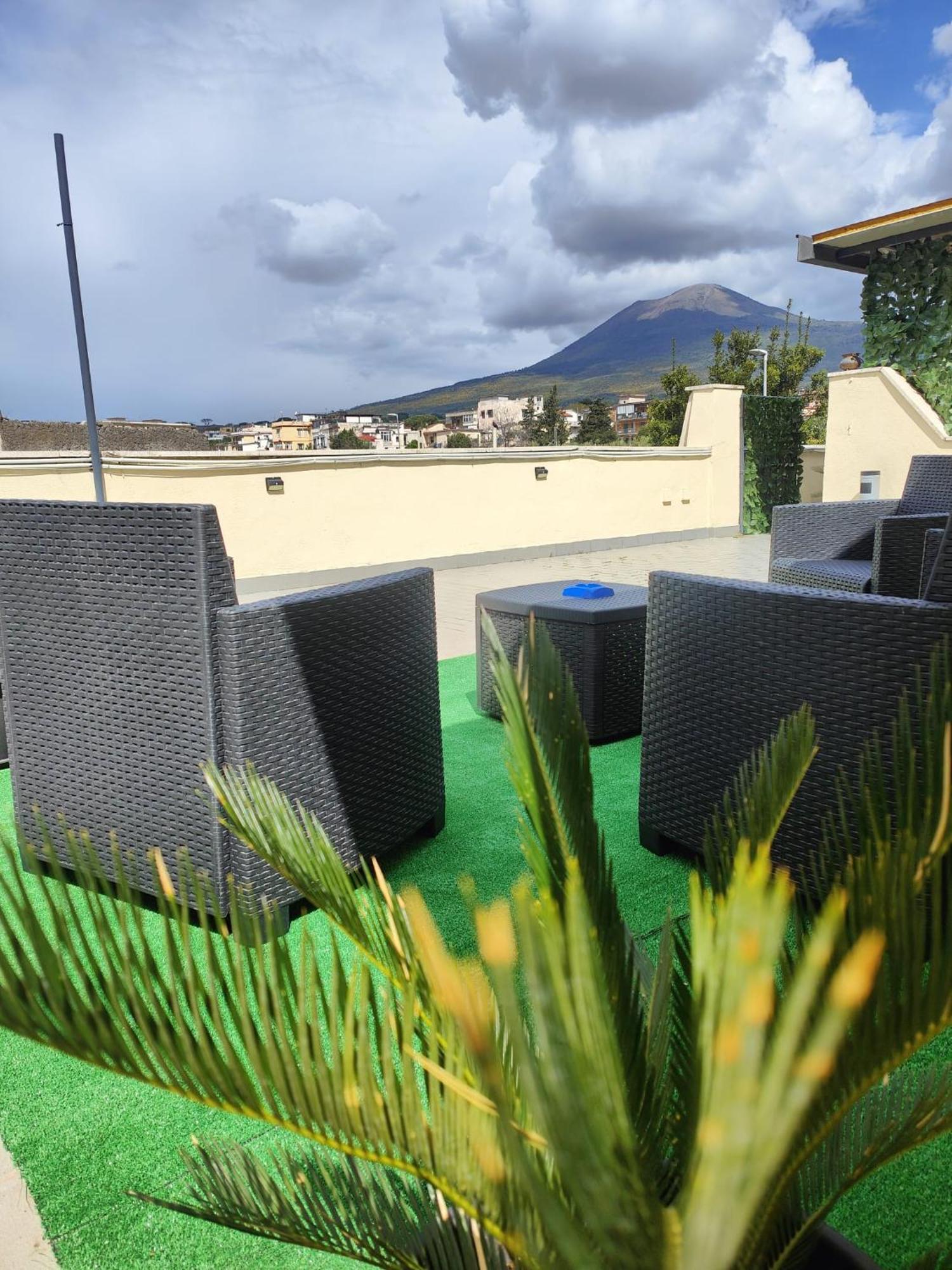 Vesuvius Dream Hotel Boscotrecase ภายนอก รูปภาพ